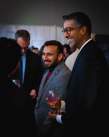 Two Payworks staff in conversation. 