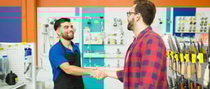 How franchisees can de-stress & improve retention by engaging new hires upfront