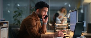 Trois façons dont nous aidons les comptables et les aides-comptables à surmonter le stress des périodes chargées