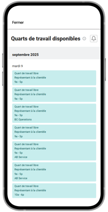 Un téléphone mobile affichant des quarts de travail disponibles dans l’application Libre-service de Payworks.