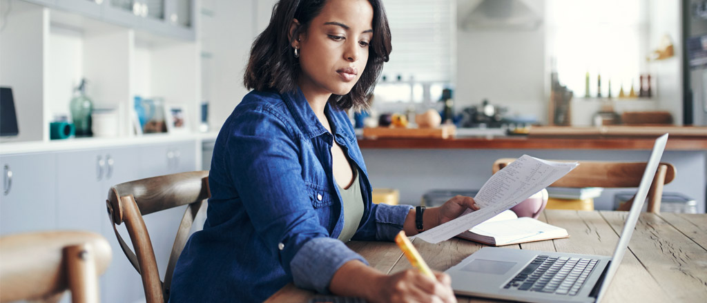 Text reads, “ROE: a document that encapsulates an employee’s employment history information such as insurable earnings and hours”.  