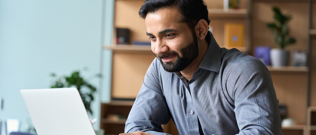 Text reads, “Filing T4/T4A slips with the Canada Revenue Agency (CRA)”.  