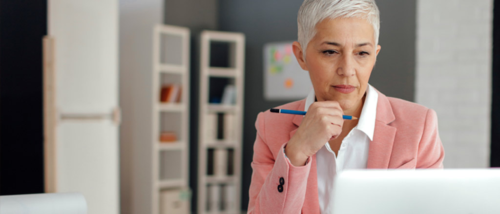 Trois principaux conseils pour assurer la conformité de votre entreprise avec les lois en matière de ressources humaines et de normes du travail